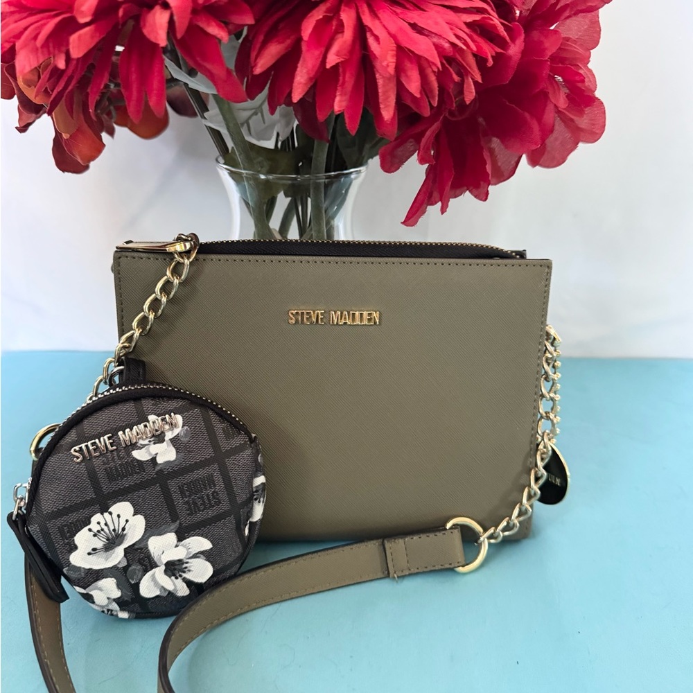 Steve Madden Olive and Black Crossbody Bag Set